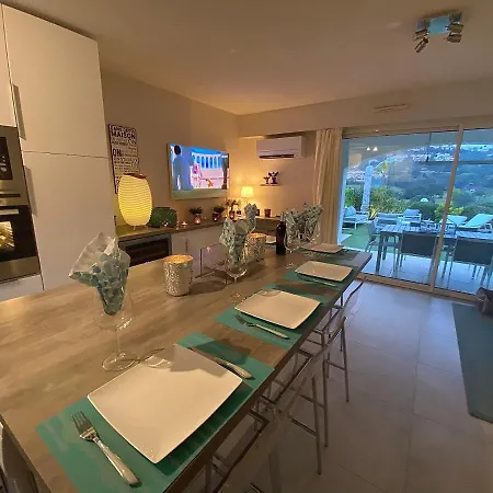 Maison Vue Golf Sainte Maxime * 생트막시메