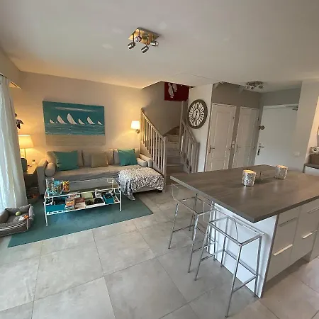 Maison Vue Golf Sainte Maxime 펜션
