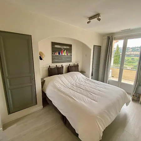 Maison Vue Golf Sainte Maxime * 생트막시메